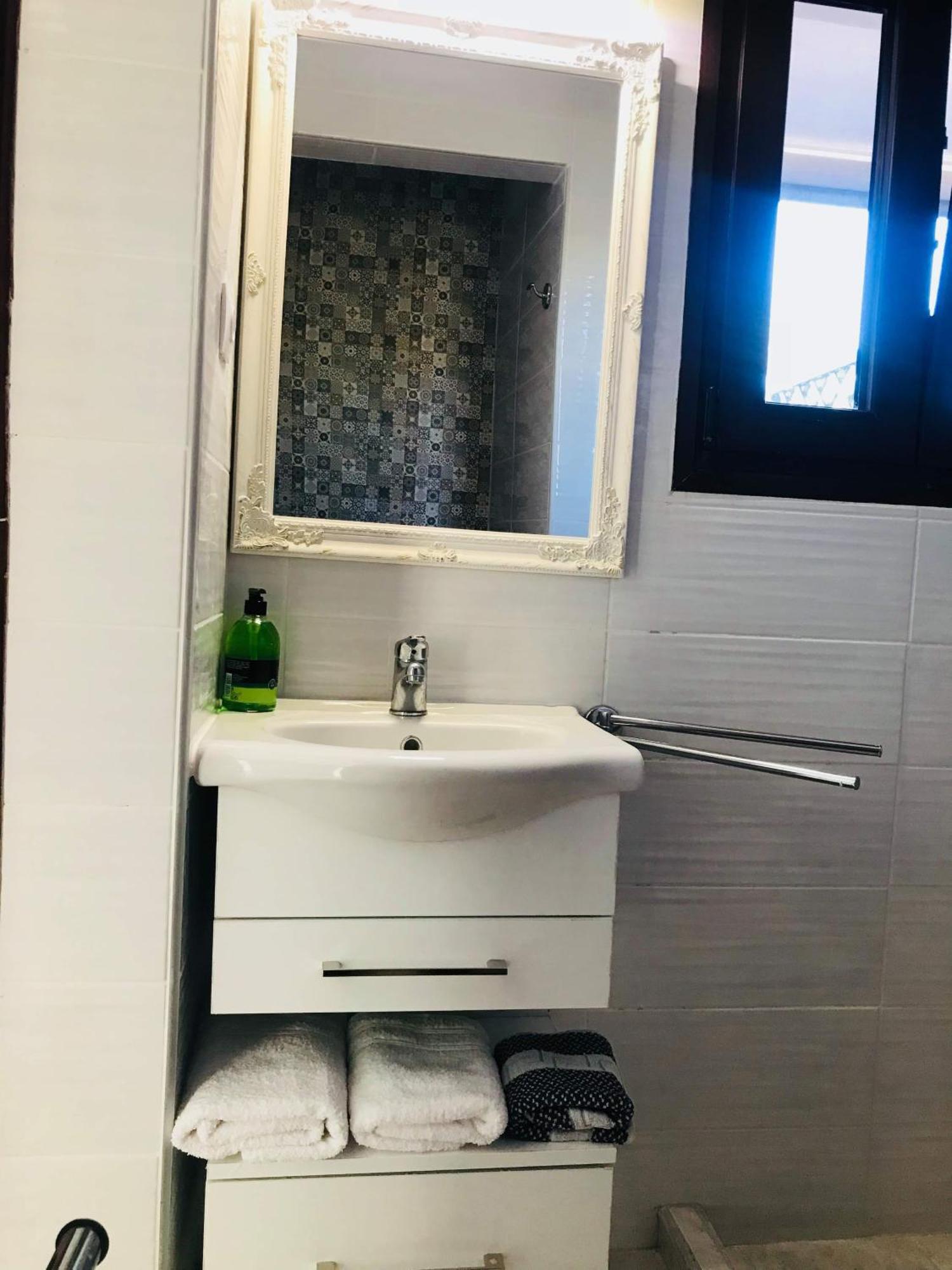 Golden View Apartments Myrina Limnos Стая снимка